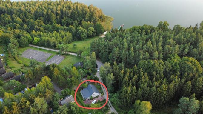 Dom Nad Jeziorem Strazym Zbiczno Buitenkant foto